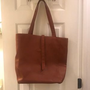 Brown tote purse